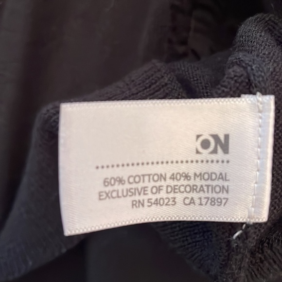 Old Navy size s black dress cardigan with ruffles on front - Picture 4 of 4